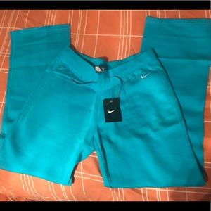 Women’s Nike sweat pants